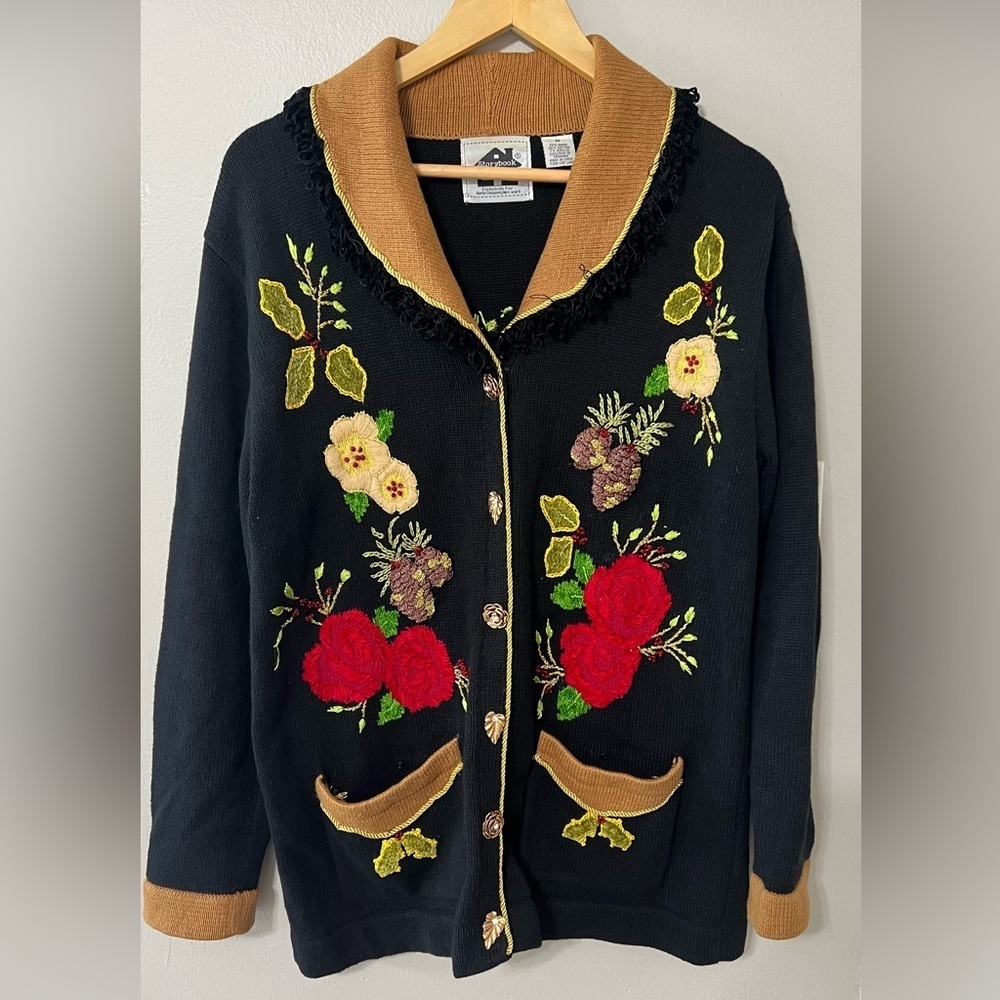 Vintage Storybook Knits Sweater Medium Embroidered Roses Floral Cottagecore HSN